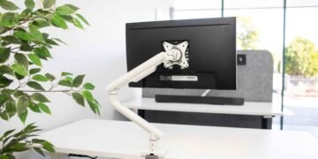 Monitor Arm Tisch